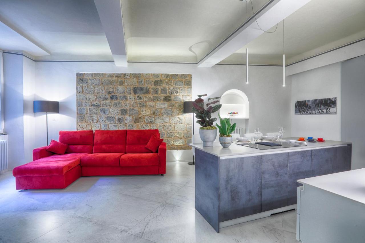 Dimora Storica - Palazzo Del Taja Apartment Сиена Екстериор снимка