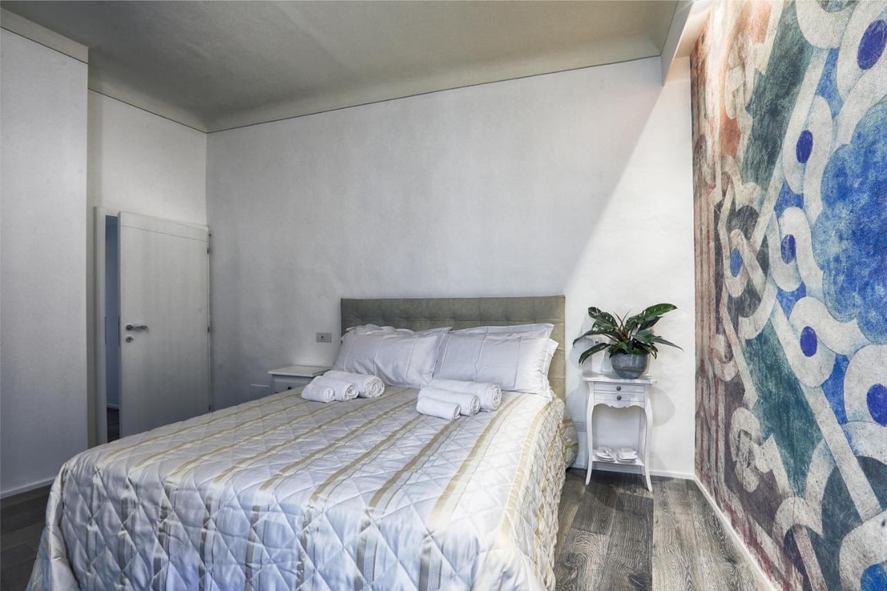 Dimora Storica - Palazzo Del Taja Apartment Сиена Екстериор снимка
